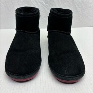BearPaw Black Cozy Booties - Comfortable Winter Shoes, wos sz 9, box 9